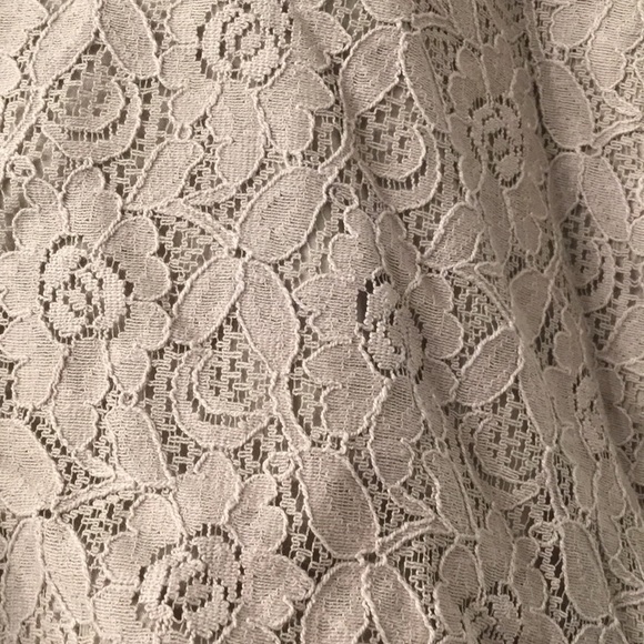 Shorts - Picture 3 of 6